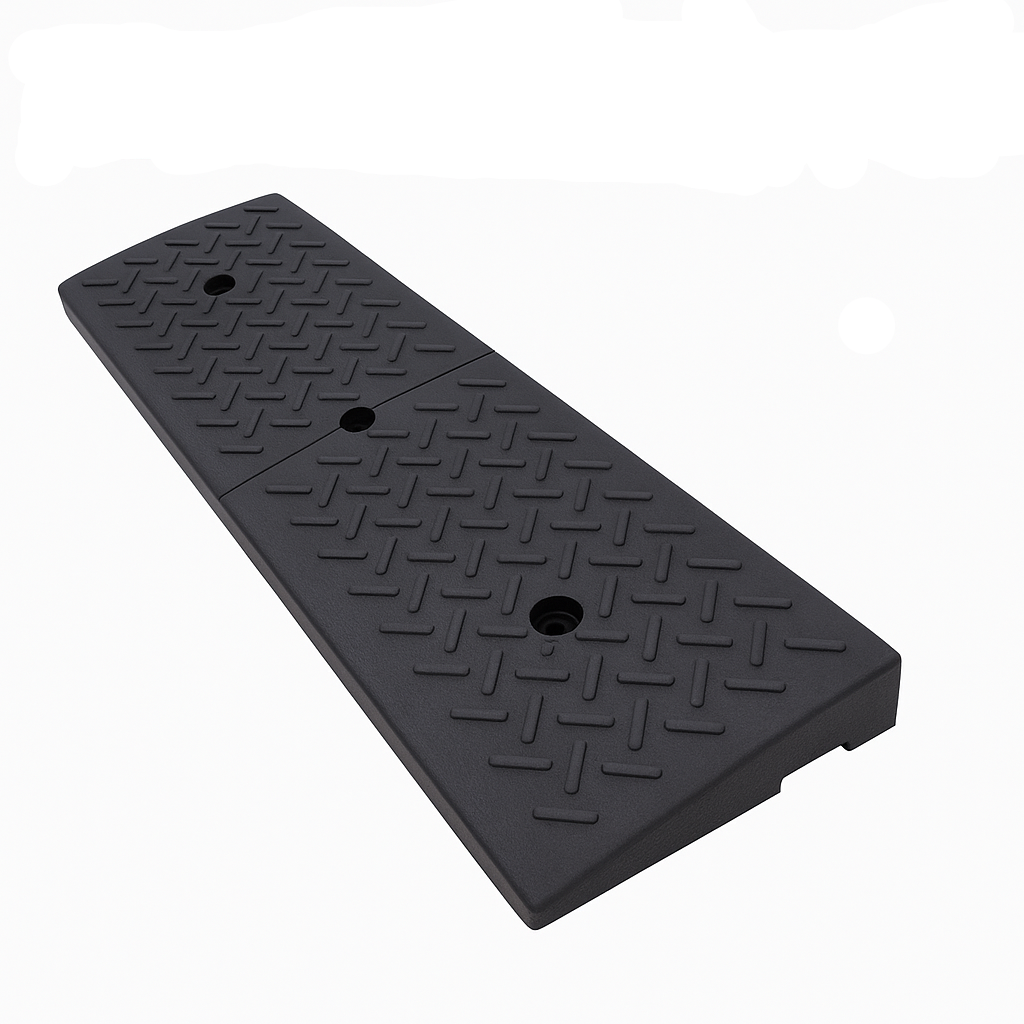 Heavy duty rubber kerb ramp with anti-slip surface